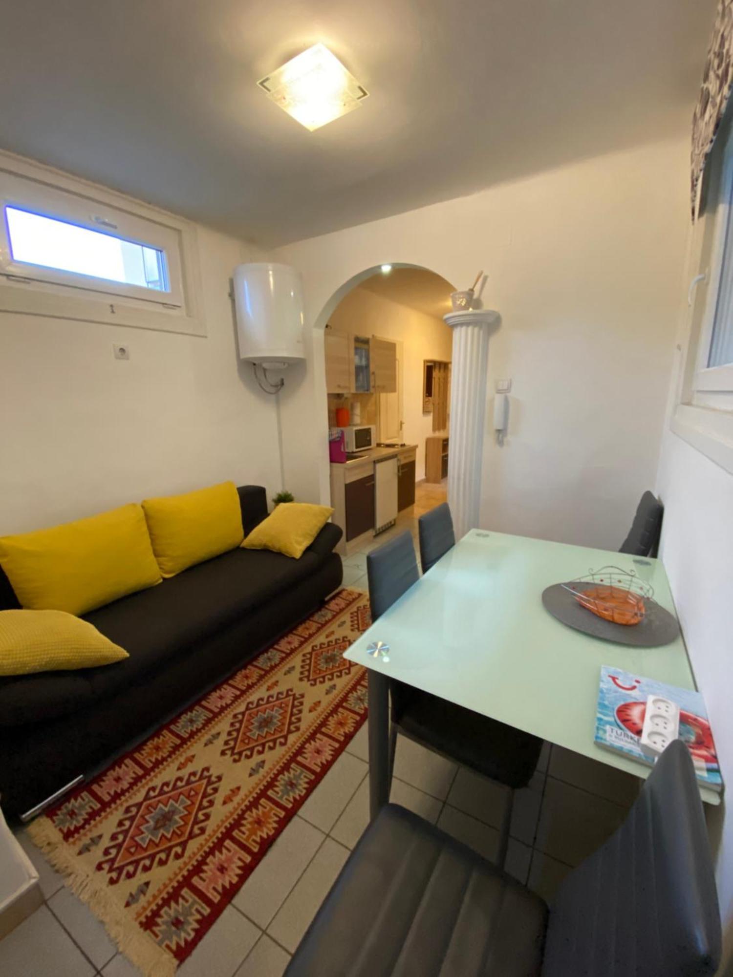 Come & Stay Apartments And Rooms City Center Budapeste Exterior foto